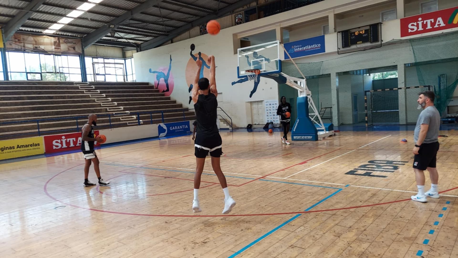 Kriol Star faz estreia na BAL grupo de Dakar, com derrota frente ao Petro de Luanda