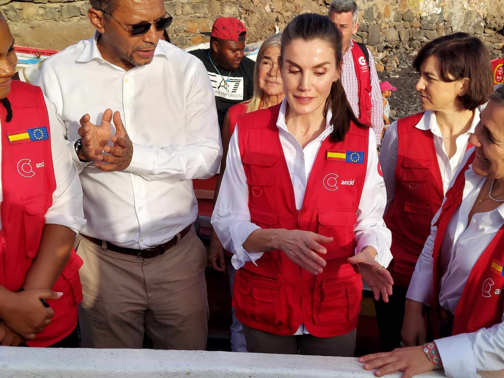 Rainha Letizia Esposa do Rei da Espanha, visitou a localidade do Porto Mosquito para se inteirar de um projeto Cofinanciado pela Espanha em 700 mil euros. 
