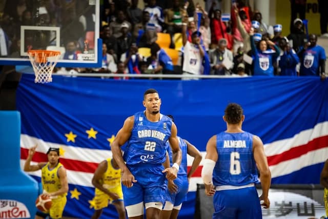 Cabo Verde inicia Afrobasket 2025 com pé direito ao vencer esta quarta feira a RDC por 75 - 66 pontos