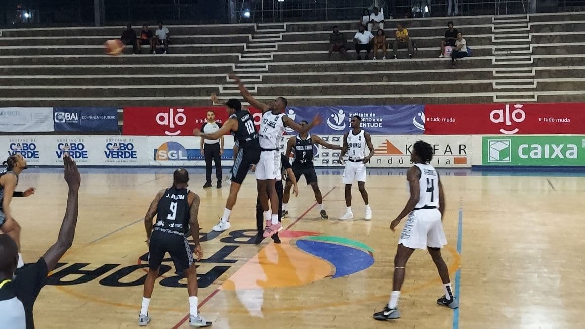 Fase qualificação do BAL na Praia: Jeneuse Clube de Abidjan vence Kriol Star