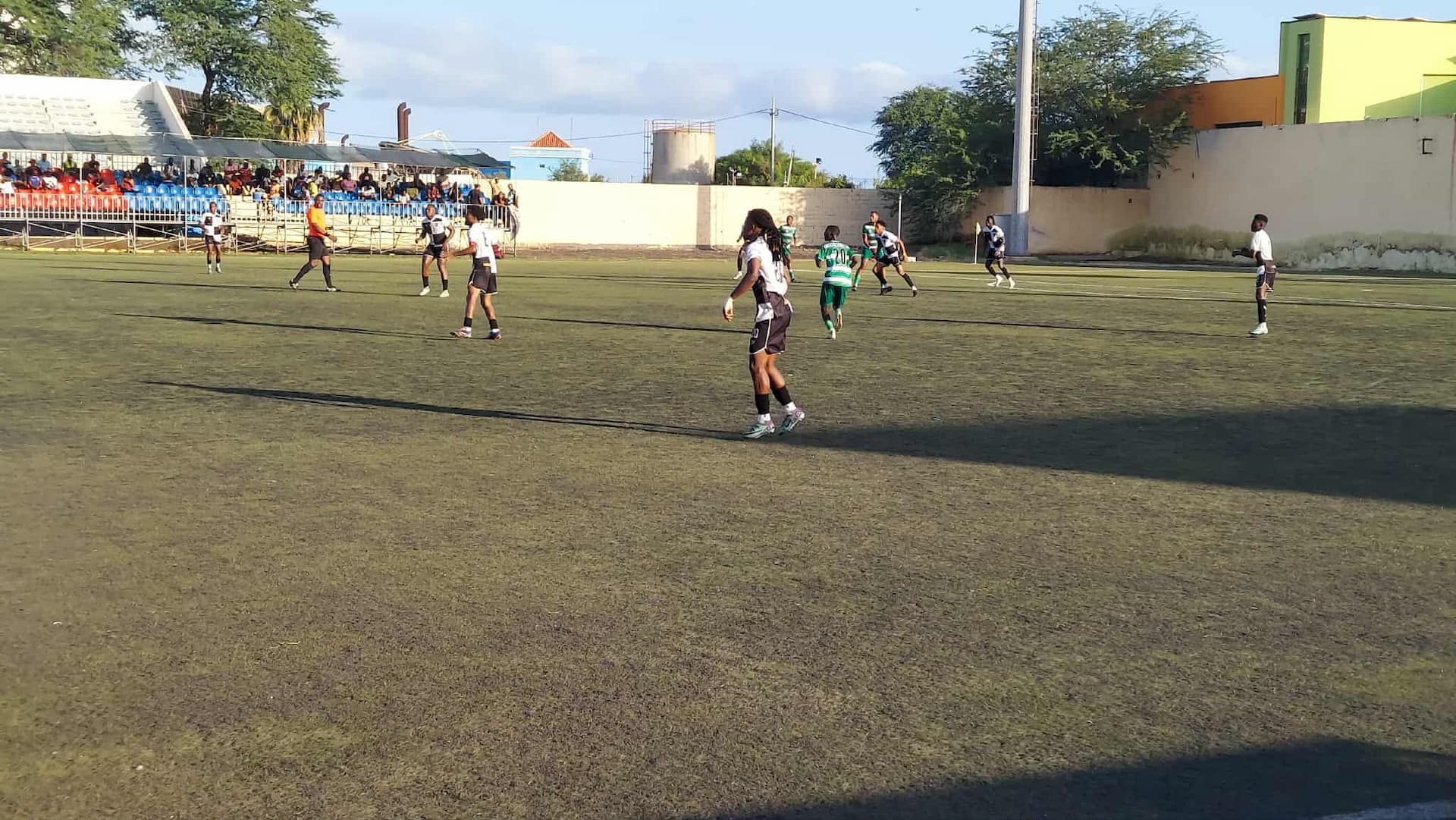 Boavista da Praia vence Celtic e mantém liderança do campeonato de futebol de Santiago Sul