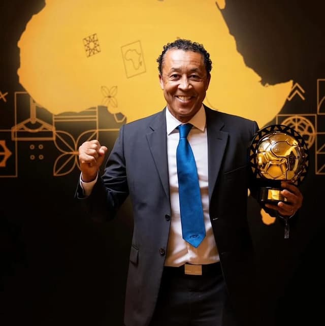 Treinador Bubista incluído na lista de 100 personalidades mais influentes do continente divulgada pela Revista New África.