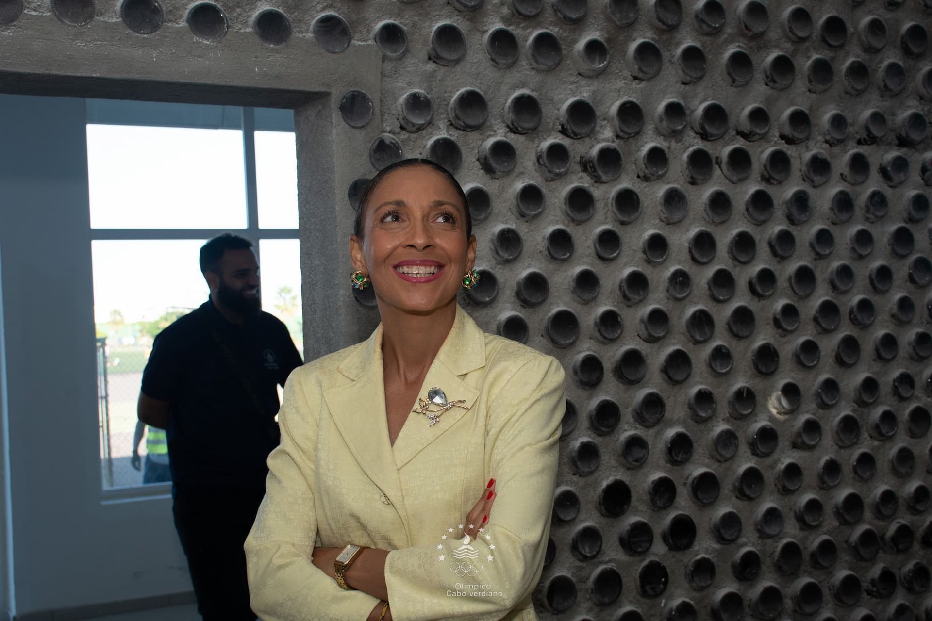 Primeira Dama visita futura sede do COC que está sendo construída em Achada Grande Trás