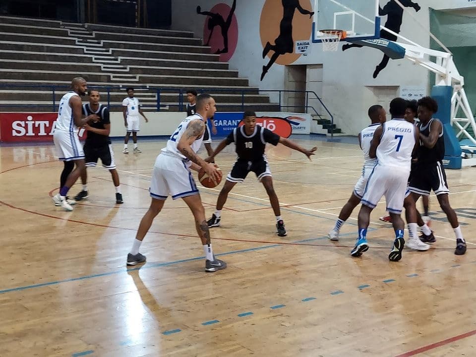 Regional Basquetebol Santiago Sul: Prédio vence Seven Stars