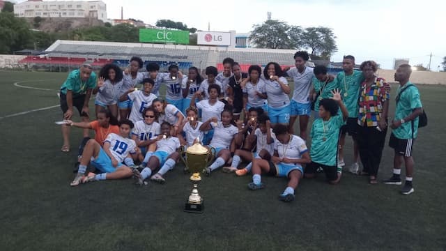 Futebol Feminino: Seven Stars vence Black Panthers na Final e conquista penta campeonato em Santiago Sul 