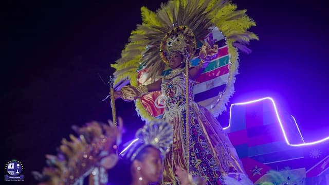 Carnaval Praia -  "Vindos d’ África" do Bairro Craveiro Lopes é campeão de 2025