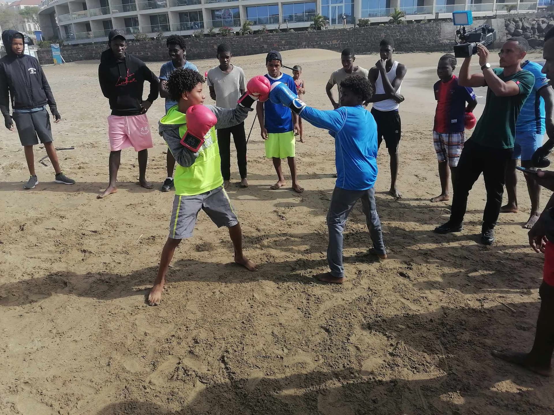 Escolas de Boxe de Eugénio Lima e de Safende em Treino de Intercâmbio