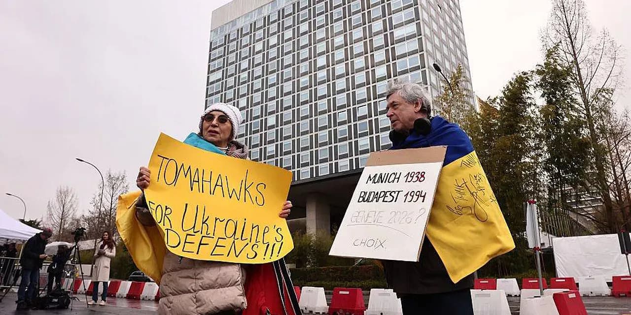 “Difíceis, intensas e substanciais”: negociações de paz entre Ucrânia e Rússia terminam ao fim de duas horas
