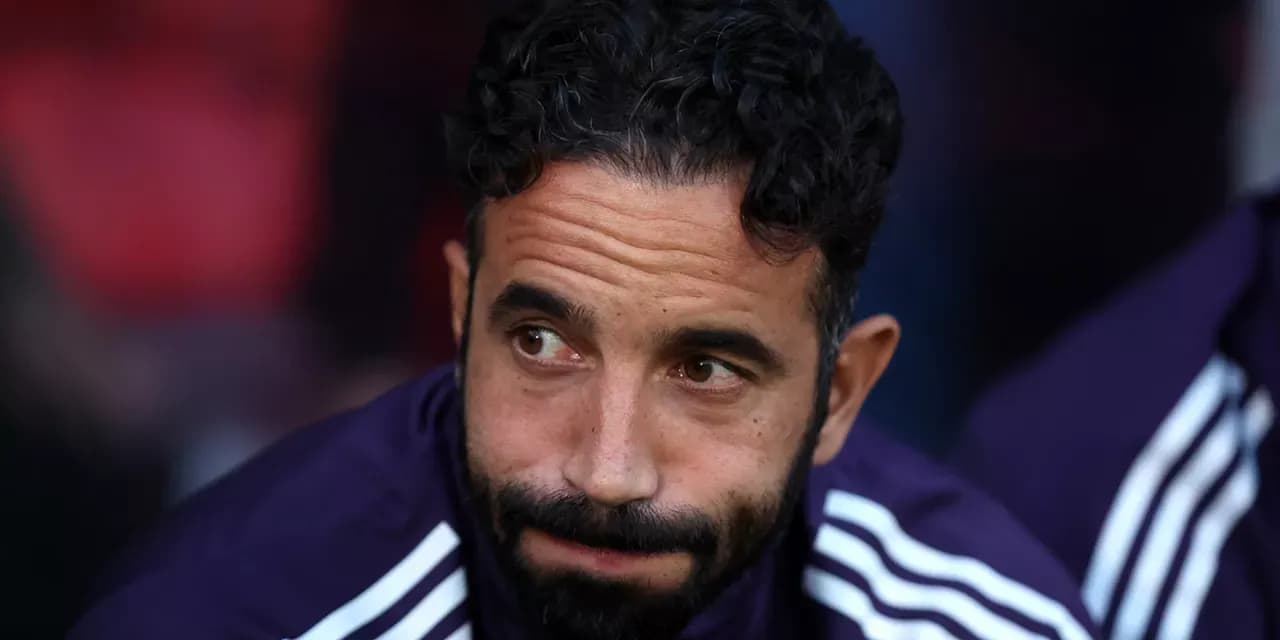 "O tempo de Ruben Amorim no Manchester United chegou ao fim"
