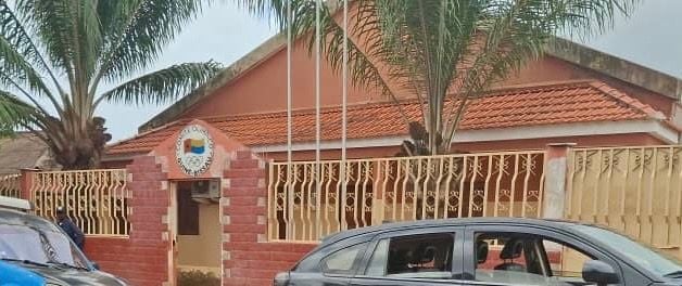 Ministério da Cultura, Juventude e Desportos, suspendeu hoje a realização de eleições do novo presidente do Comité Olímpico da Guiné-Bissau (COGB)