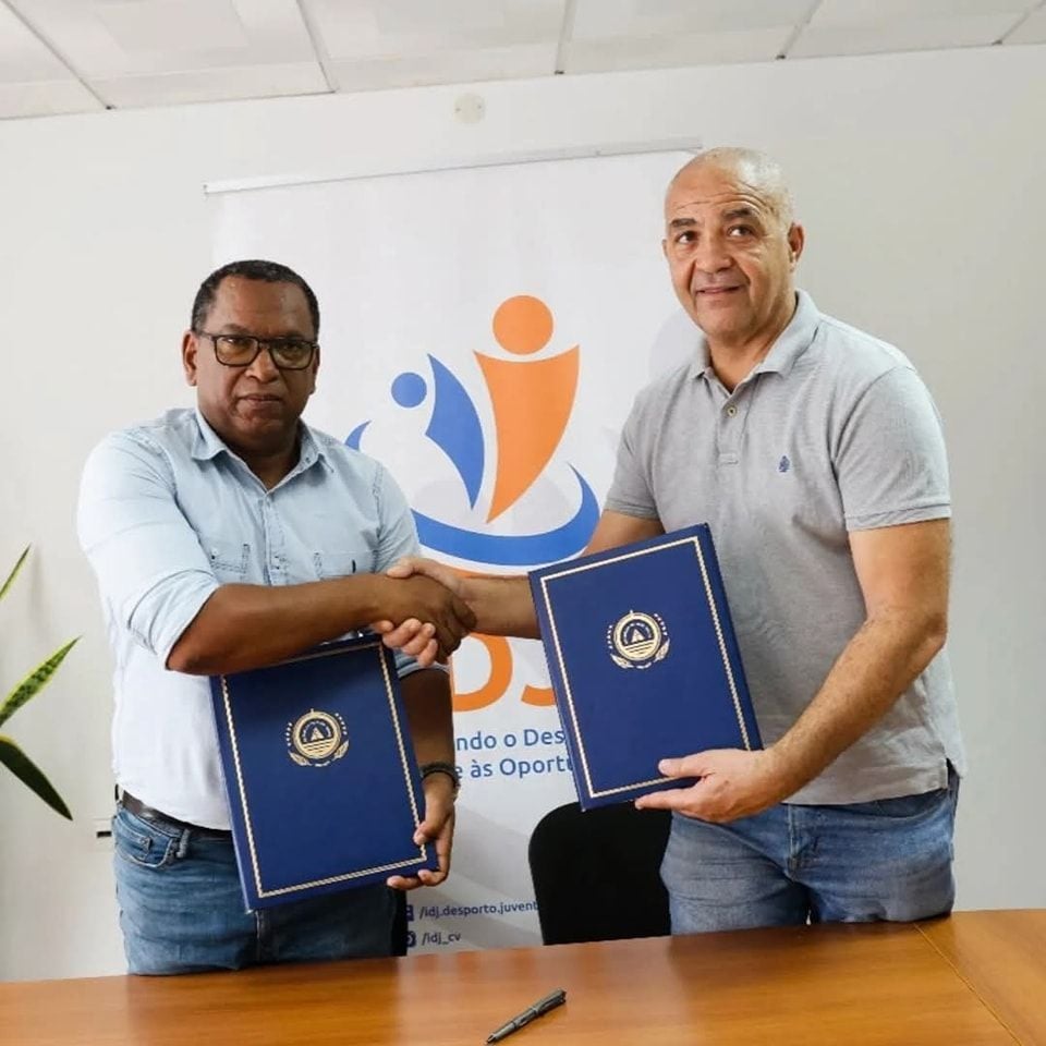 Anildo Santos- Administrador IDJ e António Teixeira -Presidente FCA