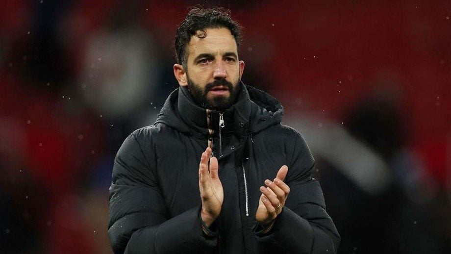  Ruben Amorim após nova derrota do Man. United: «Sei que é um momento muito difícil para todos»
