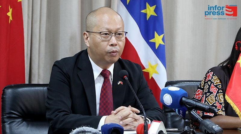 Embaixador da China compromete-se com reforço da parceria estratégica com Cabo Verde