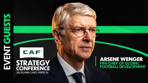 Arsène Wenger, Mohamed Ouahbi, Bubista, Hossam Hassan, Sébastien Desabre e outros participam do painel de discussão da Conferência de Estratégia da CAF.
