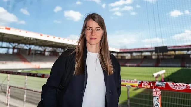 Treinadora Marie-Louise Eta, escolhida para orientar a equipa masculina Union de Berlim até ao final da época