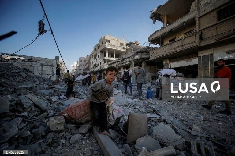Cruz Vermelha sai da cidade de Gaza devido à ofensiva israelita