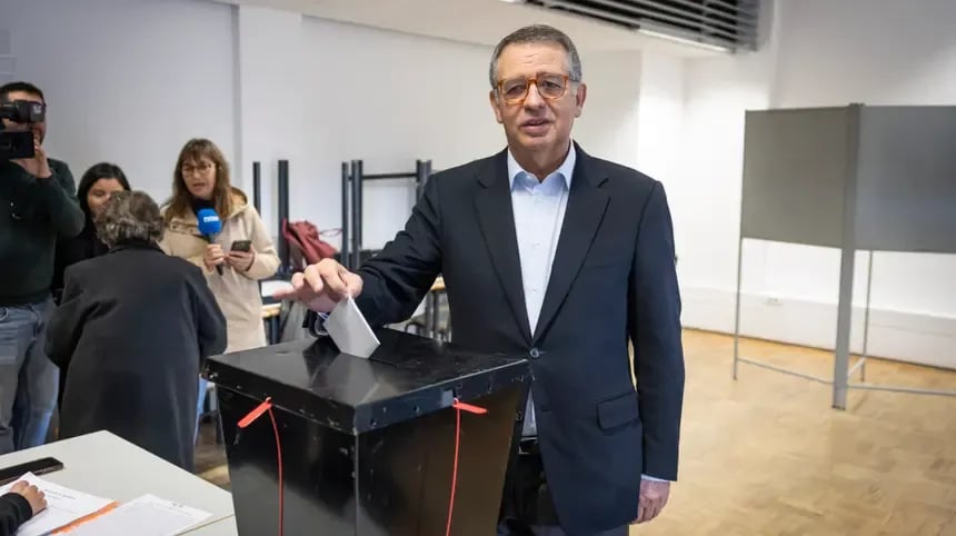 Todas as projeções dão a vitória a António José Seguro